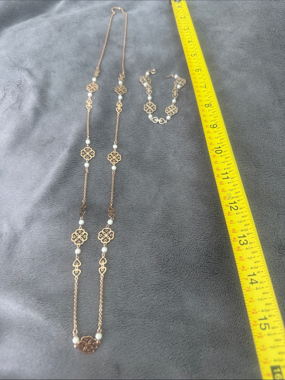 Avon Hearts and Lace Gold Filigree Long Necklace with Matching Bracelet